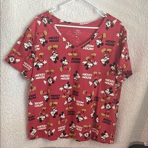 😻PLUS SIZE BEAUTY Disney Red Mickey Mouse Tee